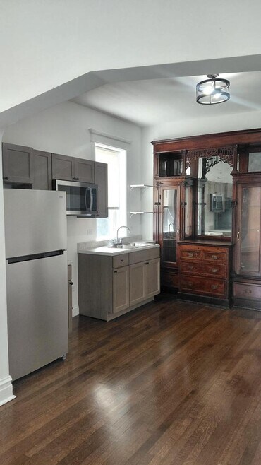 Building Photo - 3503 W 26th St