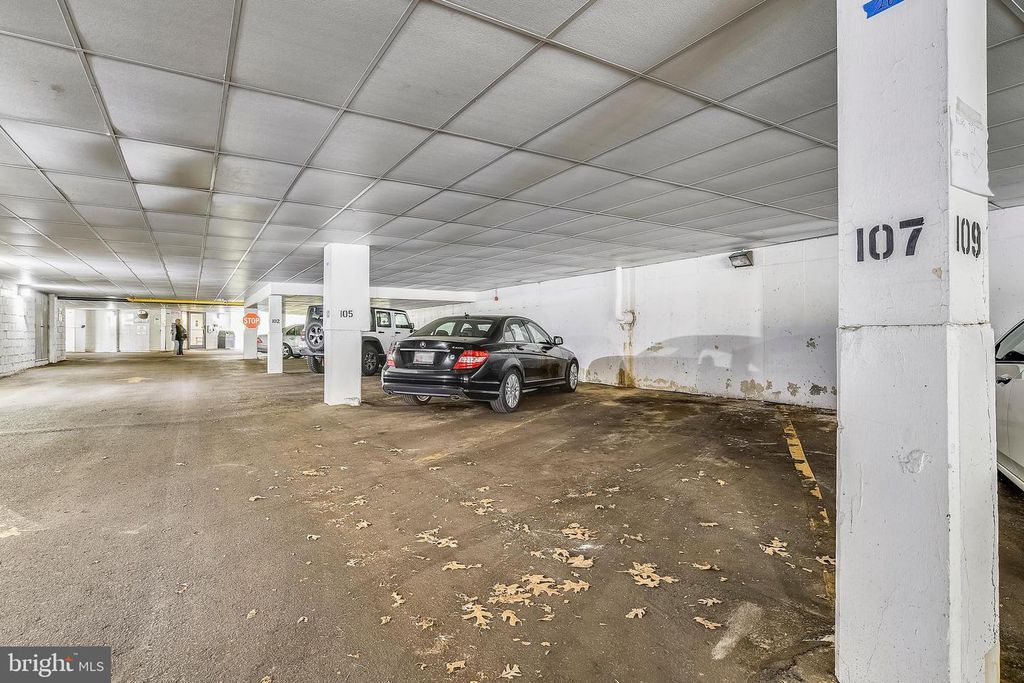 Building Photo - 7505 Democracy Blvd