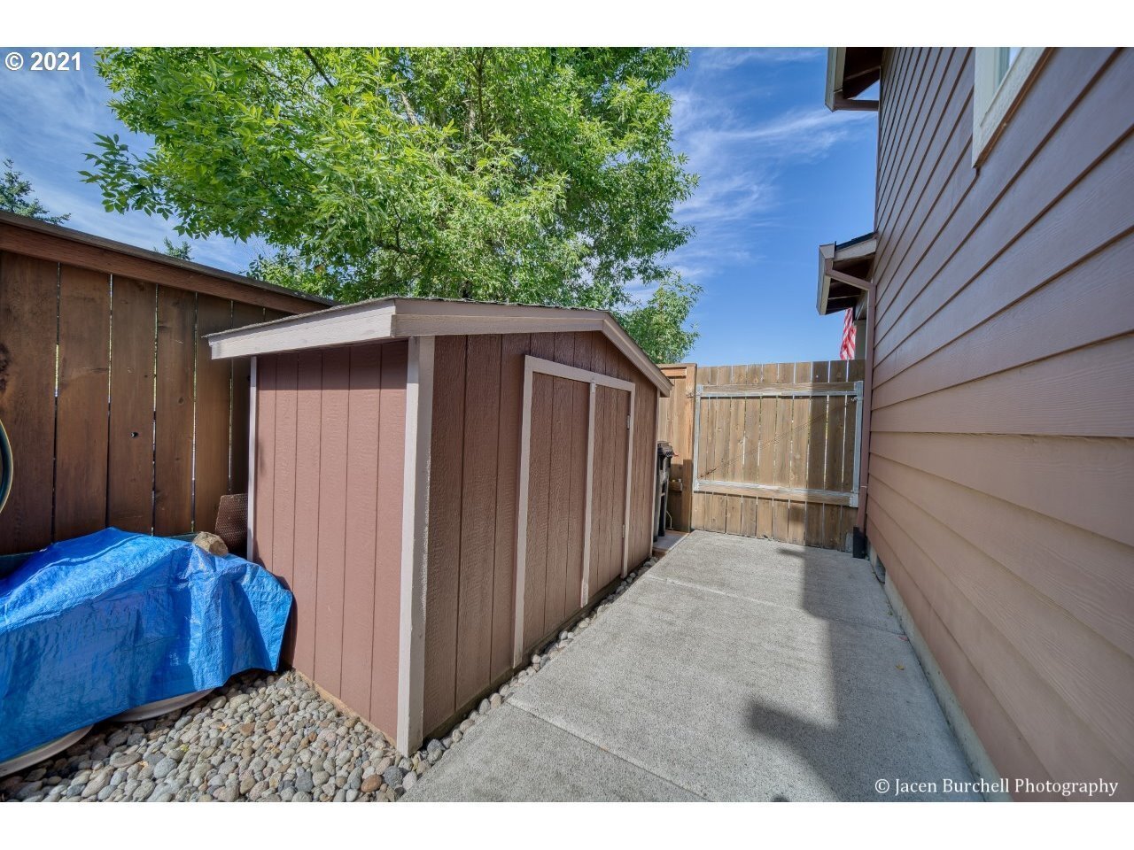 Building Photo - 111 Coho Ter