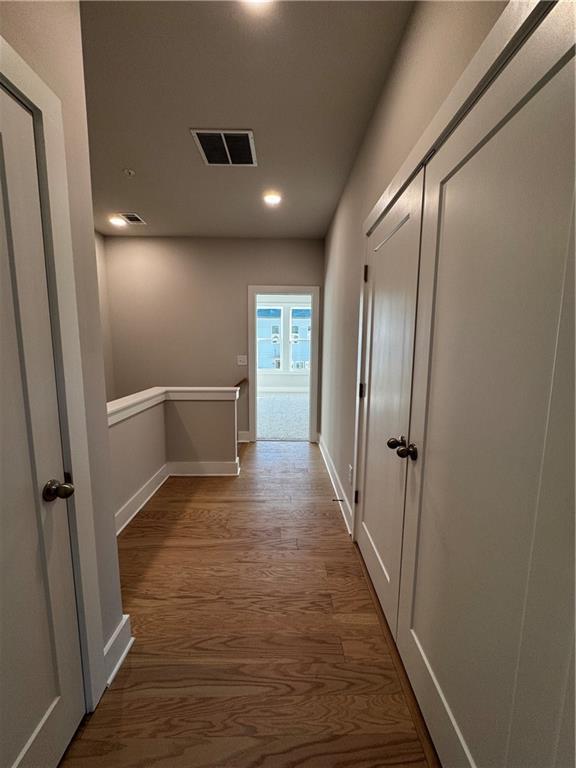 Building Photo - 2617 Camphor Xing