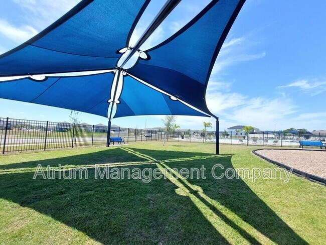 Building Photo - 1234 Cascade Dr