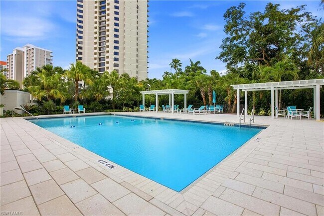 Building Photo - 5550 Heron Point Dr