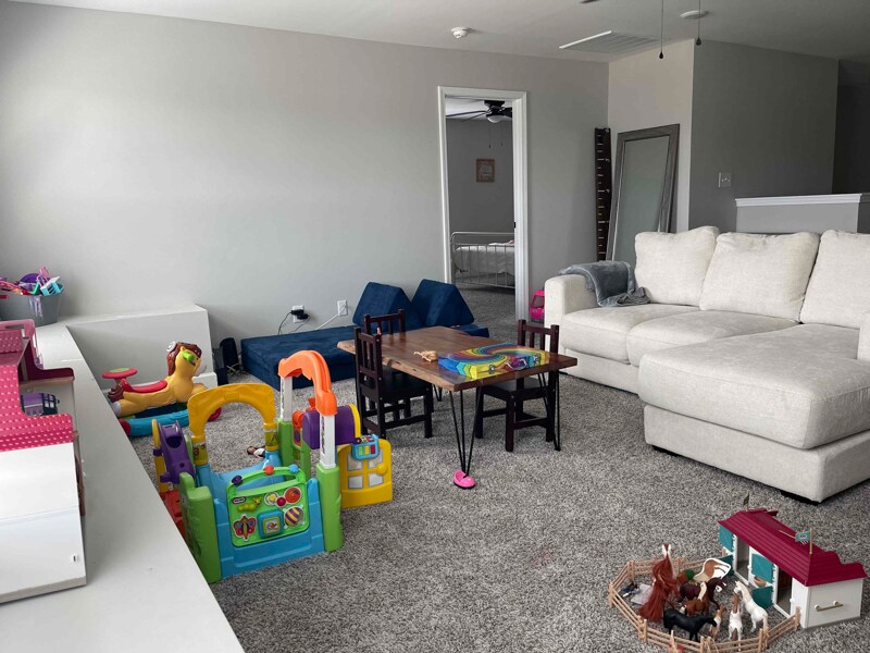 Building Photo - 5220 Thruway Rd