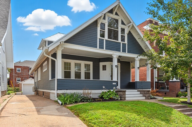 Building Photo - 2965 Harris Street