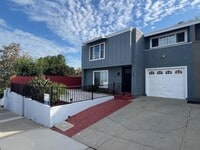 Building Photo - 528 Raintree Dr