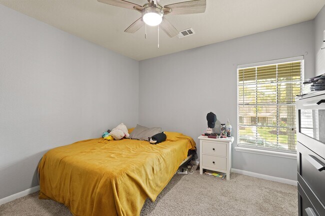 Building Photo - 10503 Minturn Ln