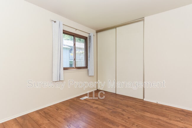 Building Photo - 1107 Woodhollow Dr