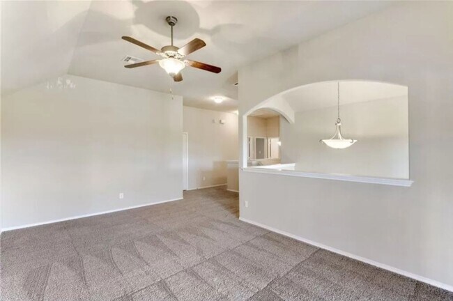Building Photo - 4/3.5 in Teravista - Great home, Community...