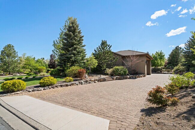 Building Photo - 14255 Sorrel Ln