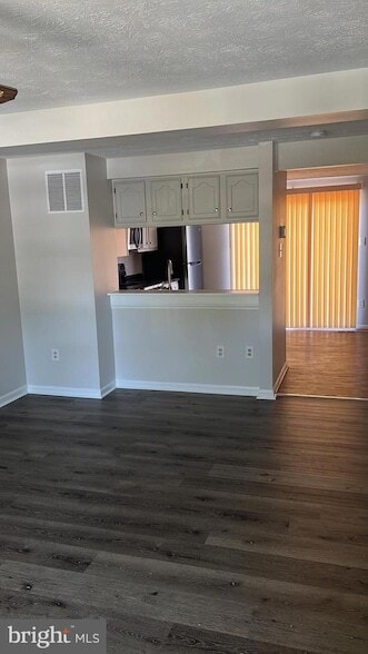 Building Photo - 2243 Riding Crop Way