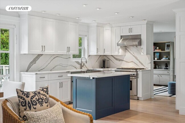 Building Photo - 32 Eastville Ave