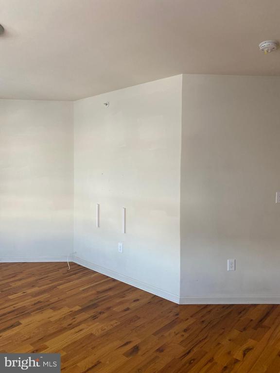 Building Photo - 58 S Broadway