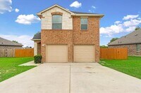 Building Photo - 710 Woodcrest Dr