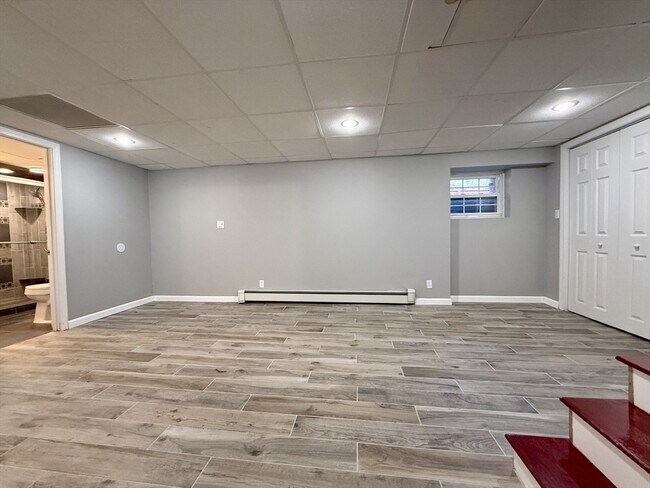 Building Photo - 3 Alaska Ave