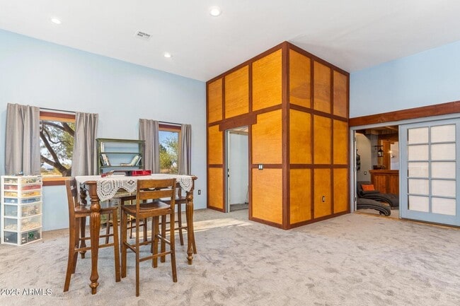 Building Photo - 1 Pinto Trail