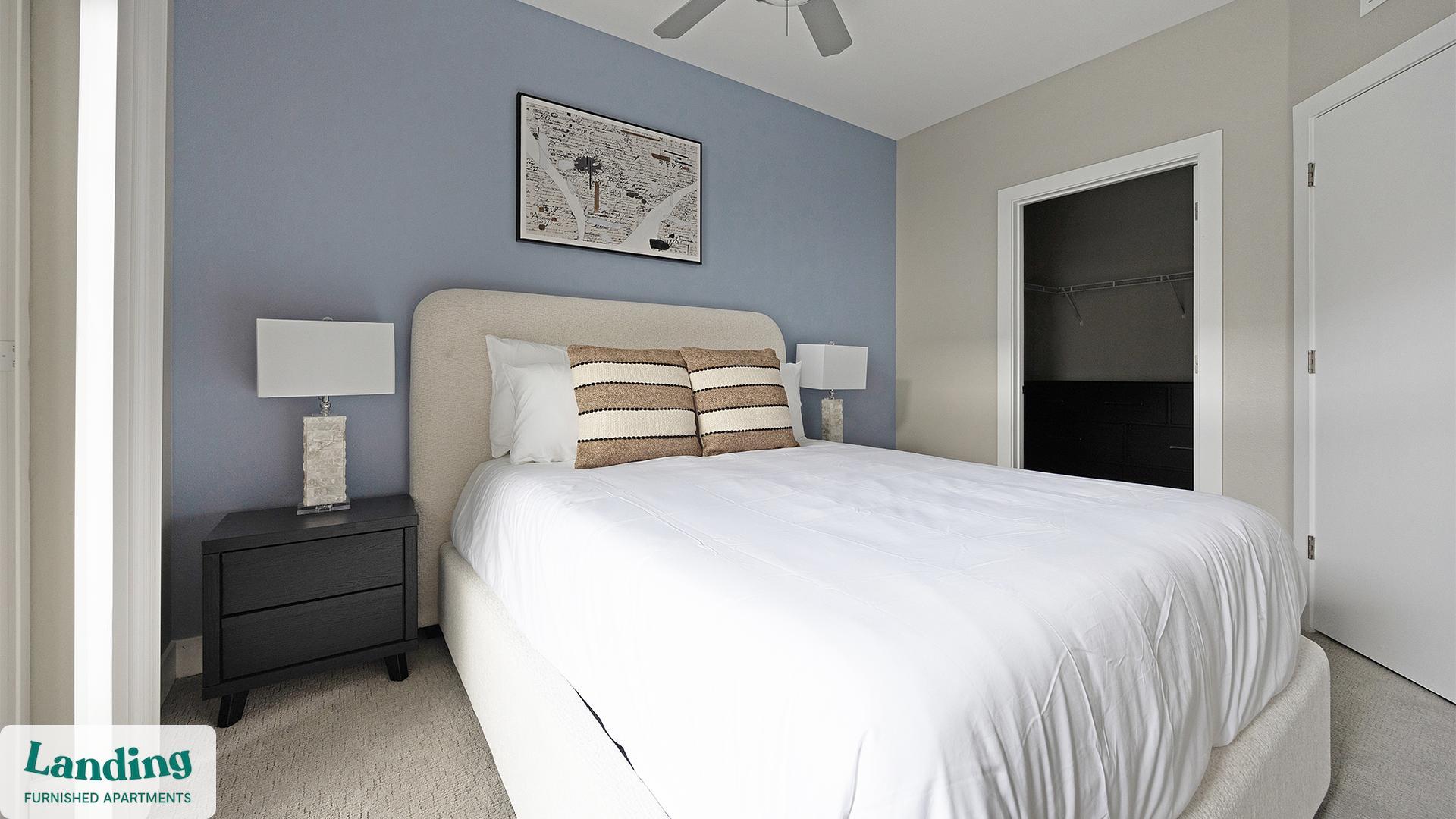 Building Photo - 1000 S Broadway