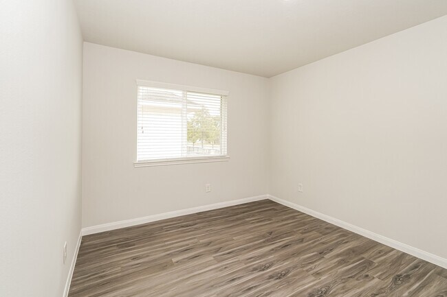 Building Photo - 13427 Ella View Lane