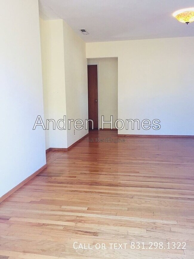 Building Photo - 501 Spruce St