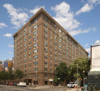 Building Photo - 301 Elizabeth St