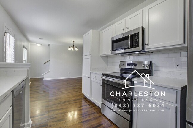 Building Photo - 138 Thistle Rd