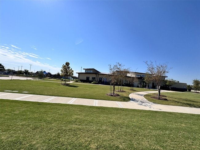 Building Photo - 8203 Leisure Pt Dr