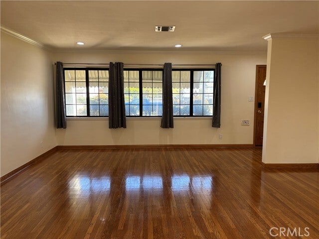 Building Photo - 831 Carob St