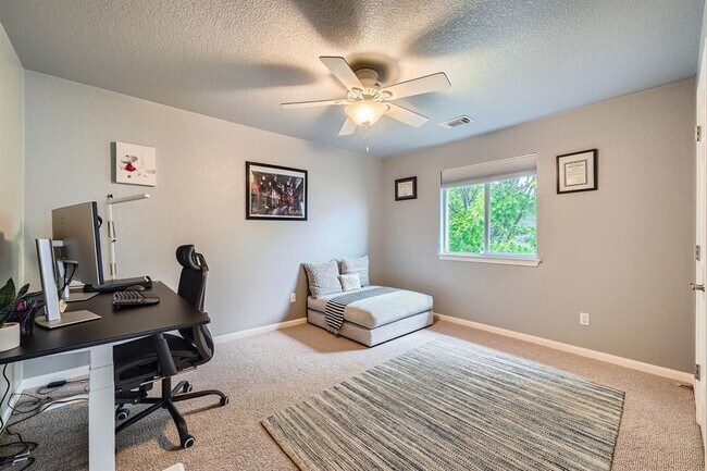 Building Photo - 1011 Bretton Woods Dr