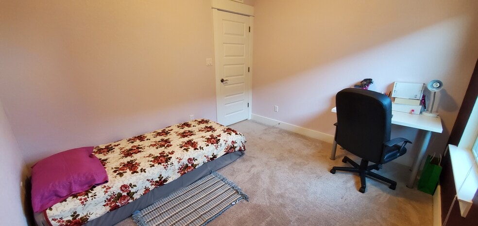 Building Photo - 16108 Nightshade St