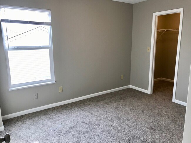 Building Photo - COMING SOON!! 4 Bedroom 2.5 Bathroom Two Story Brick Front Home in Pike Township!