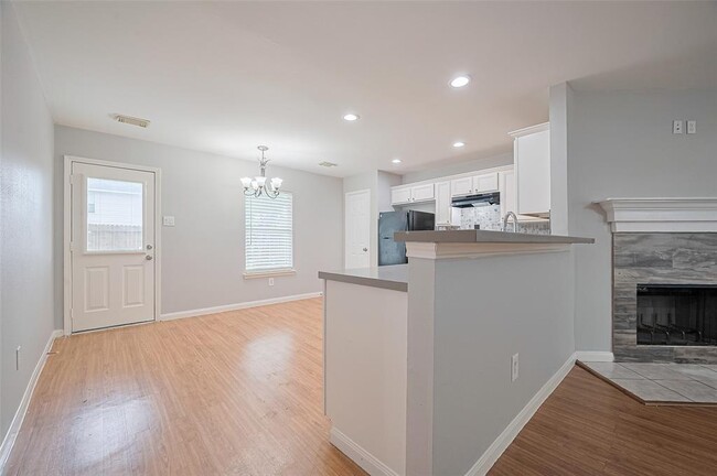 Building Photo - 18139 Flower Grove Ct