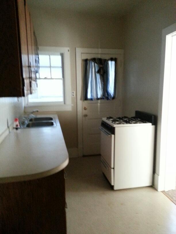 Building Photo - -520/522