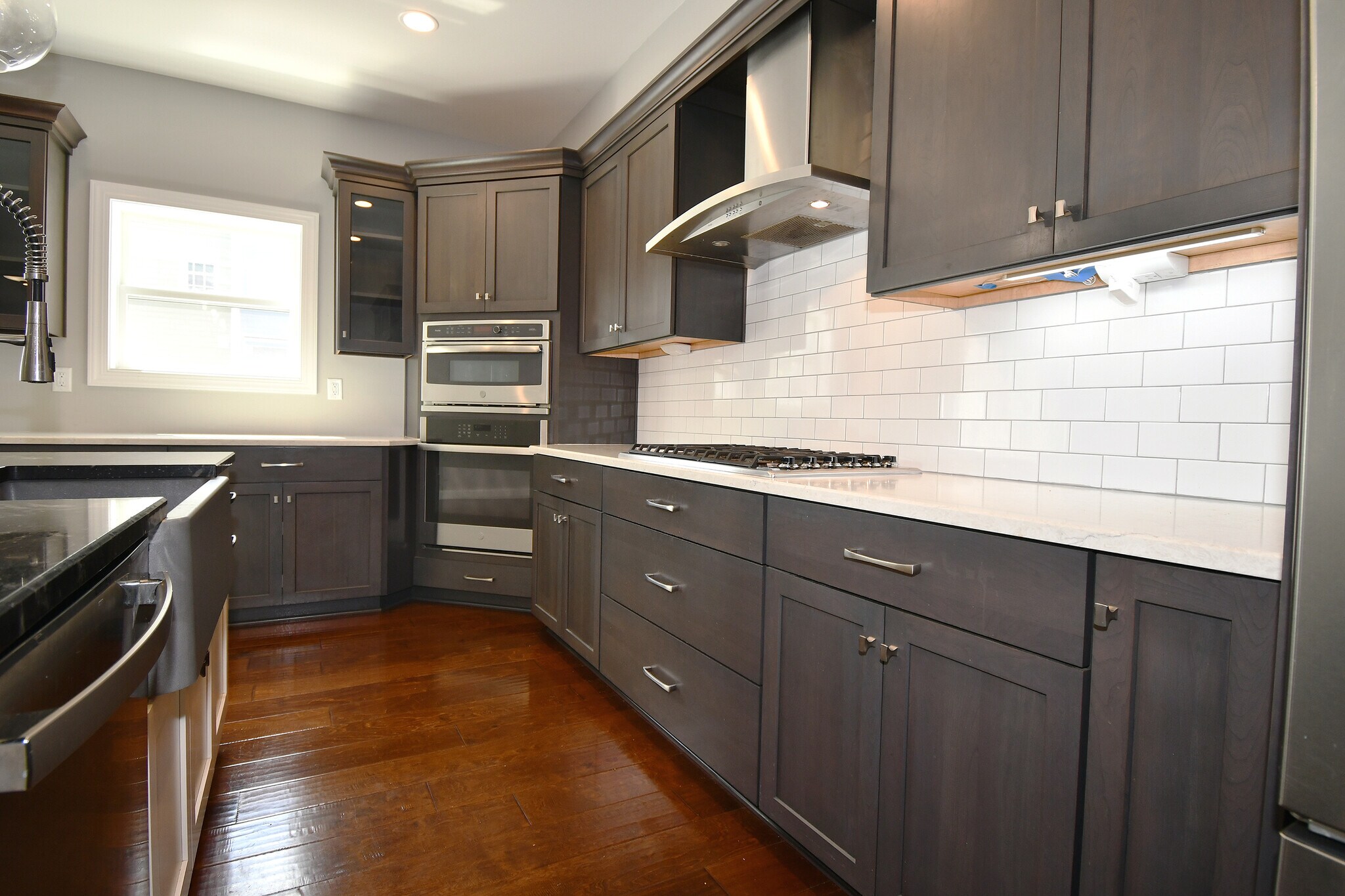 Building Photo - 212 Park Pl