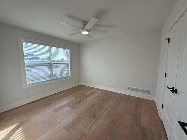 Building Photo - 5317 Makana Ln