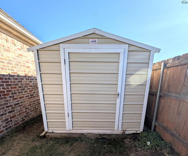 Building Photo - 2916 S Shepherds Glen