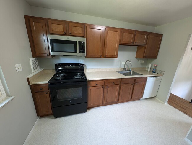 Kitchen - 12025 Marwood Ln