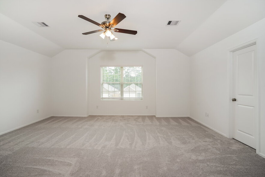 Building Photo - 1722 Sahara Dr