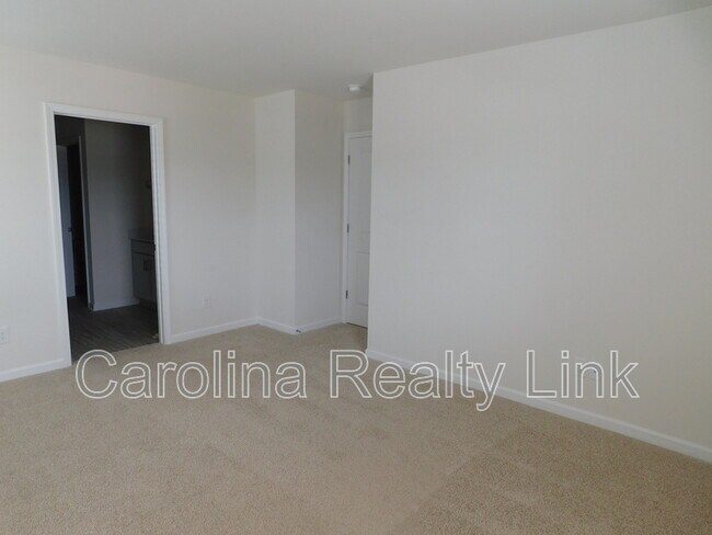 Building Photo - 3059 Green Apple Dr