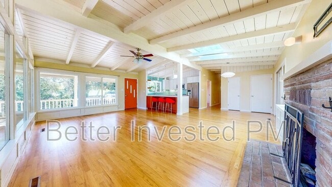 Building Photo - 4230 Mt Taylor Dr