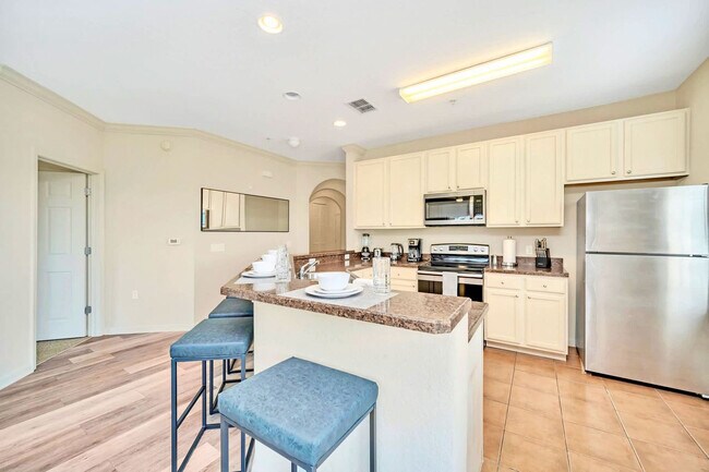 Building Photo - 14200 Avalon Rd