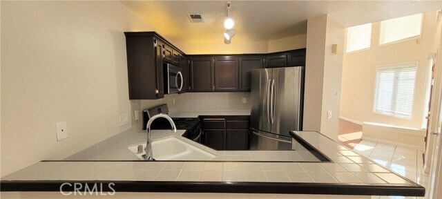 Building Photo - 2764 Heritage Dr