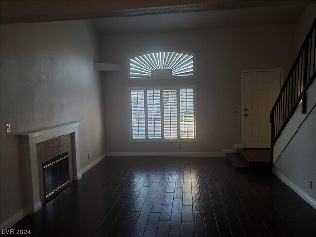 Building Photo - 8078 Simone Ave
