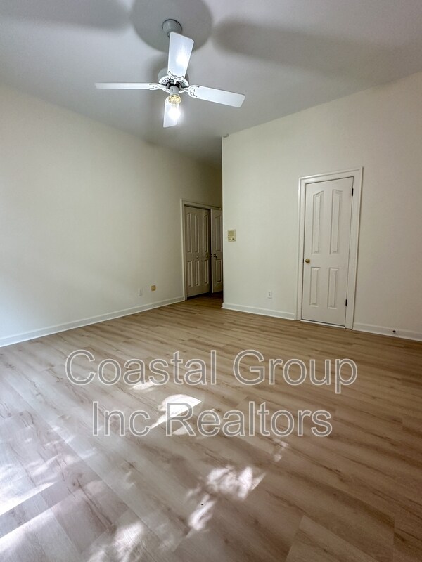 Building Photo - 1661 Spring House Trail