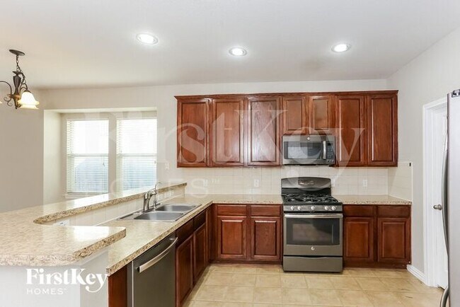 Building Photo - 8721 Corral Cir