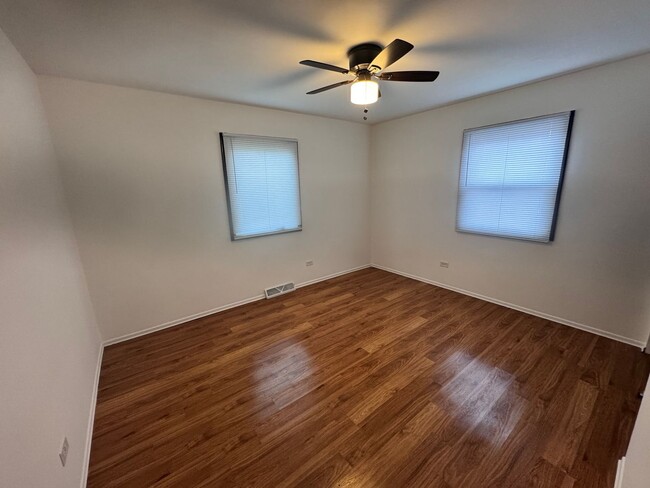 Building Photo - Charming 1-Bedroom Apartment in Richton Pa...