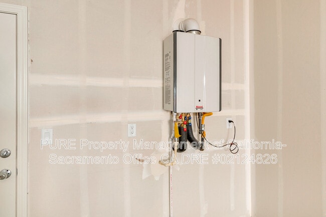 Building Photo - 10924 Arrington Dr