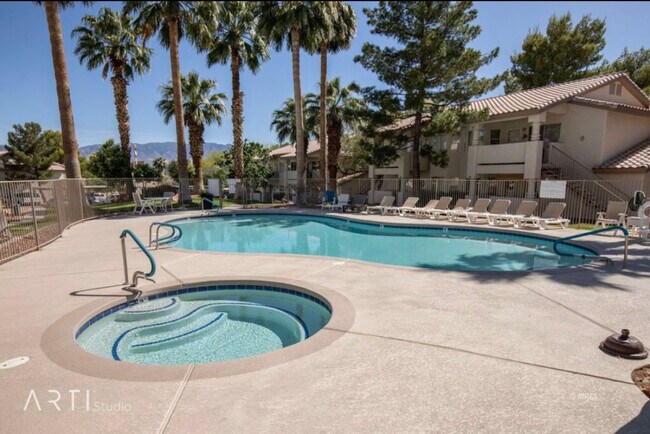 Building Photo - 459 Mesa Blvd