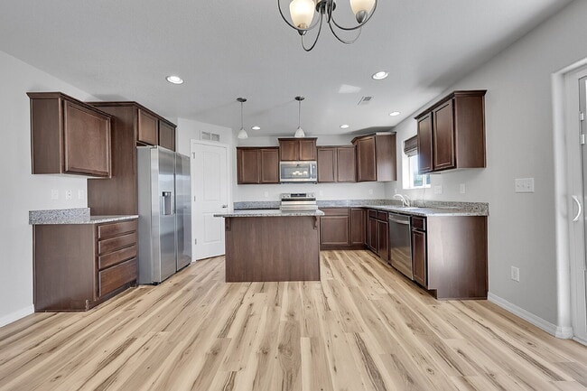 Building Photo - $2,595.00, 3 beds, 2.5 bath, Single Family...