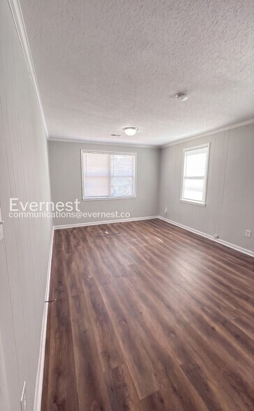 Building Photo - 733 Glen Ridge Dr