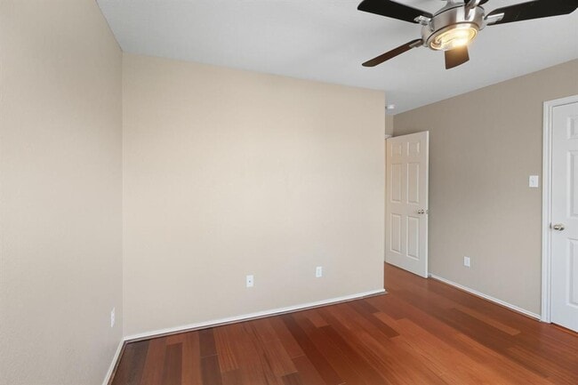 Building Photo - 14408 Charles Dickens Dr