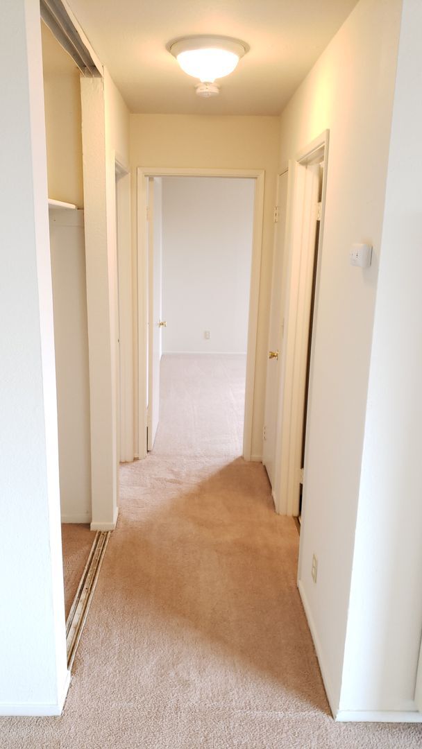 Building Photo - 5125 Panama Ave